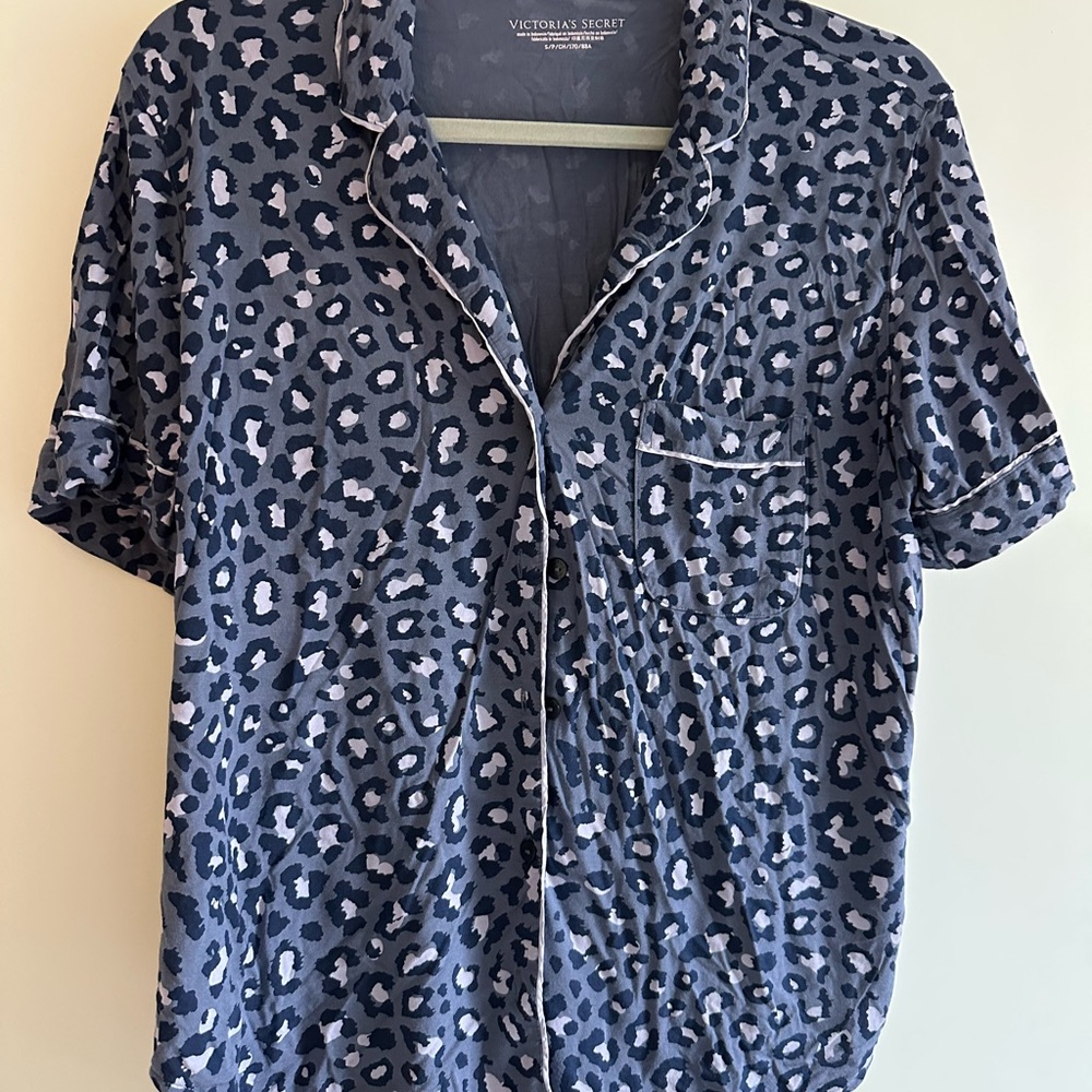 Victoria's Secret Blue Leopard Print Women’s shirt and short set